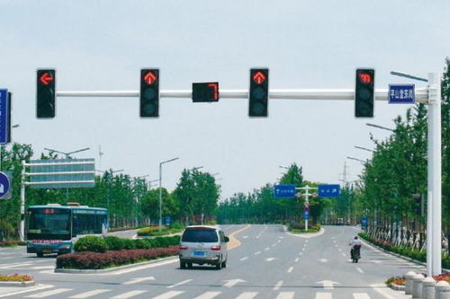 Tapered Hot Dip Galvanized Traffic Monitoring Signal Pole For Crossing Road